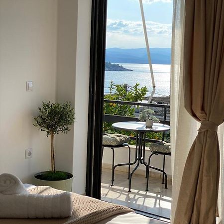 The Olive Ocean Apartment Tolo Luaran gambar