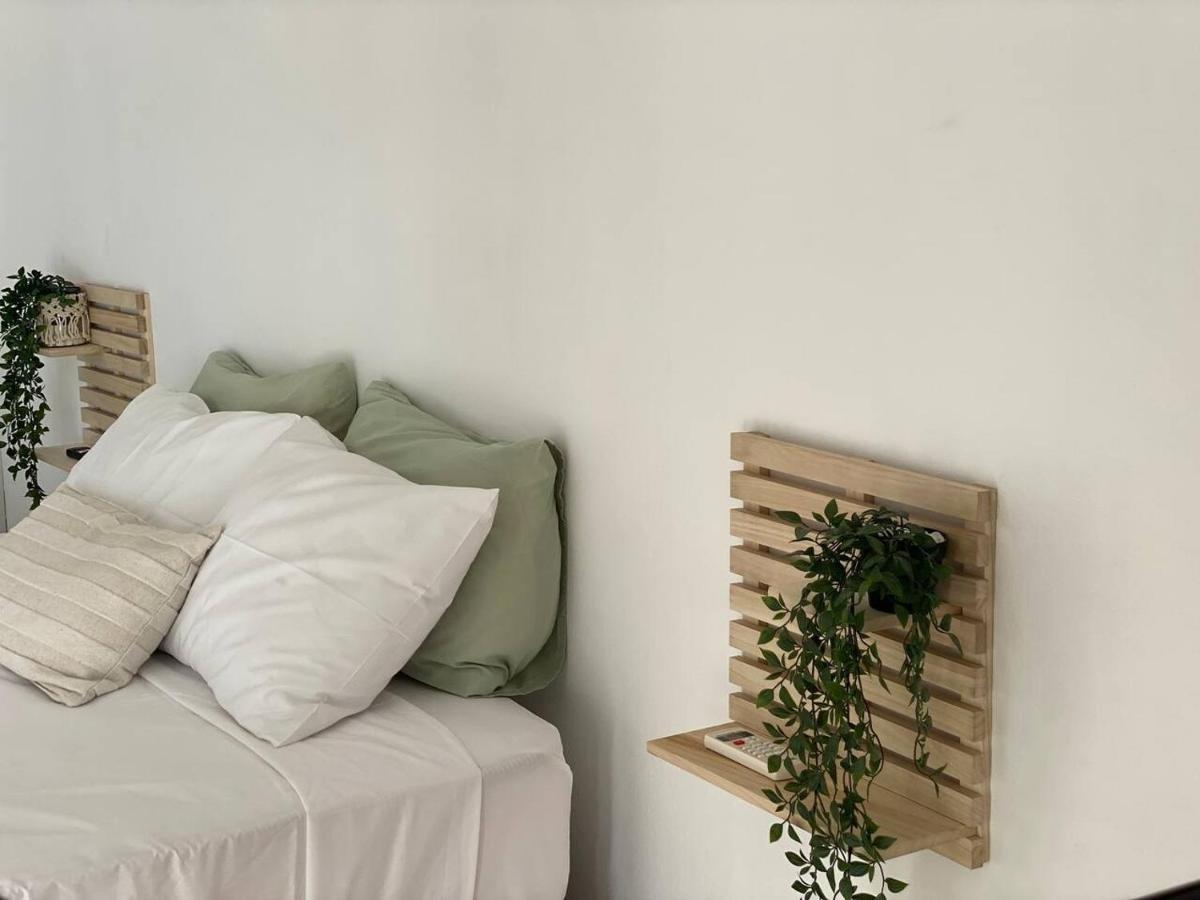 The Olive Ocean Apartment Tolo Luaran gambar