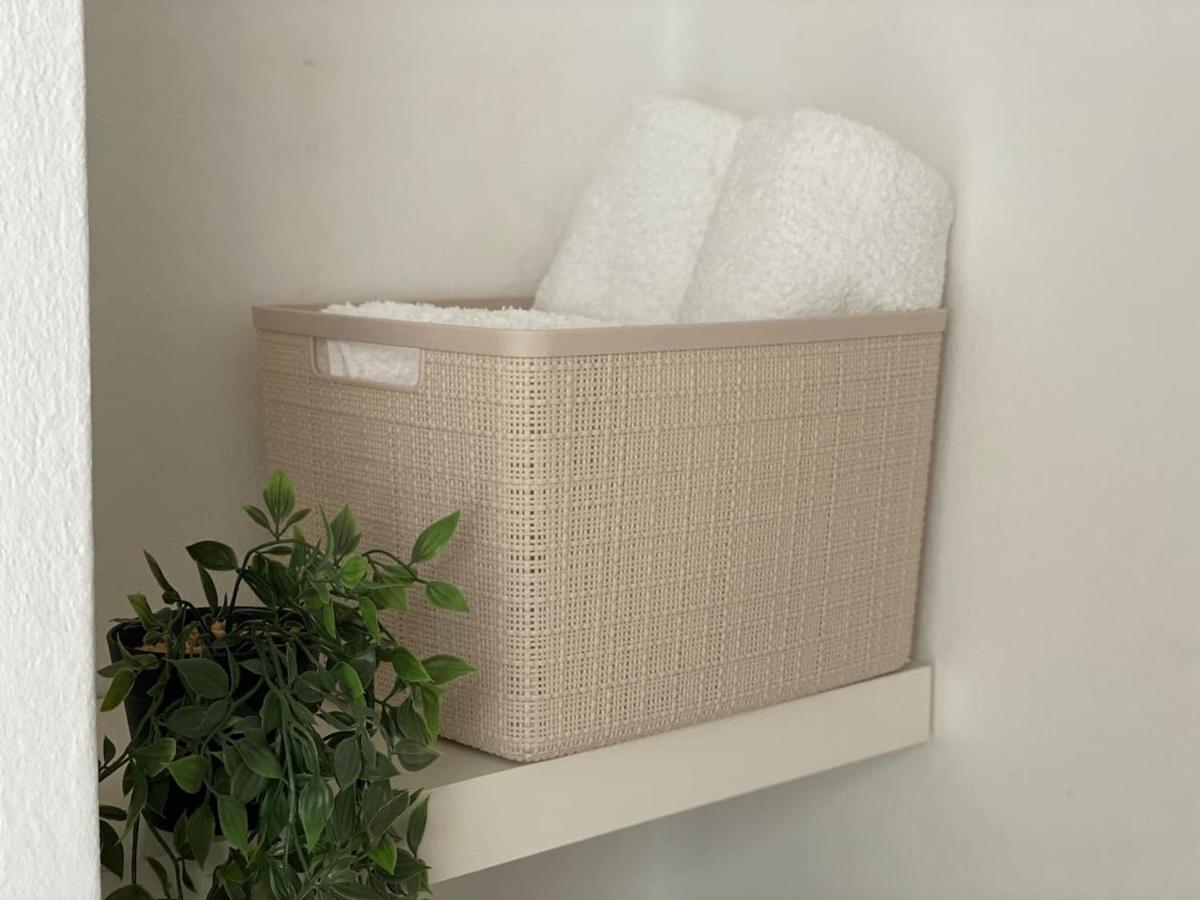 The Olive Ocean Apartment Tolo Luaran gambar