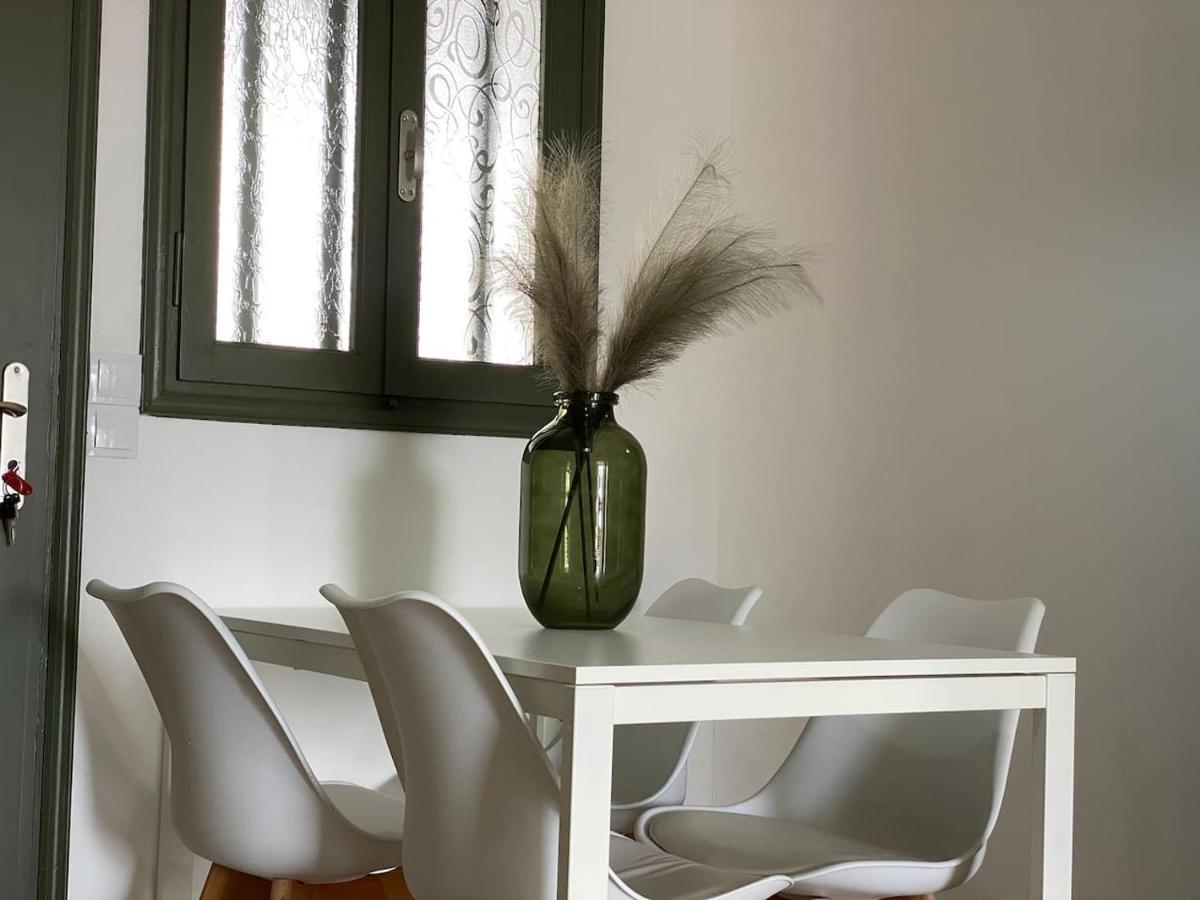 The Olive Ocean Apartment Tolo Luaran gambar