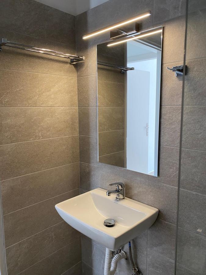 The Olive Ocean Apartment Tolo Luaran gambar