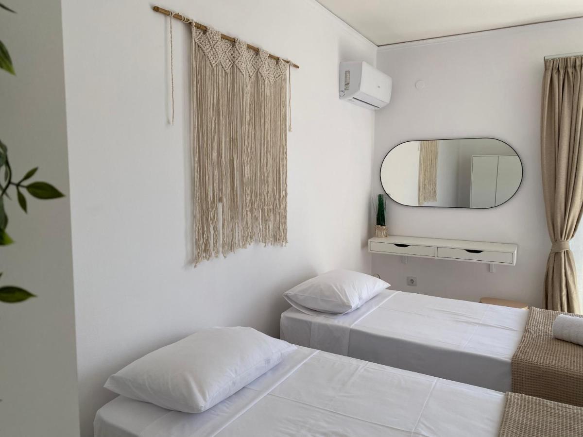 The Olive Ocean Apartment Tolo Luaran gambar